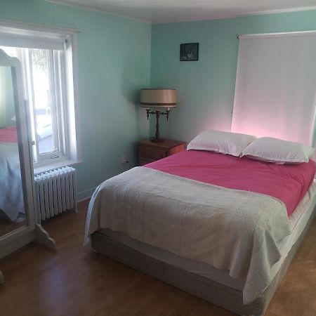 Apartament La Joie De Vivre Trois-Pistoles Zewnętrze zdjęcie