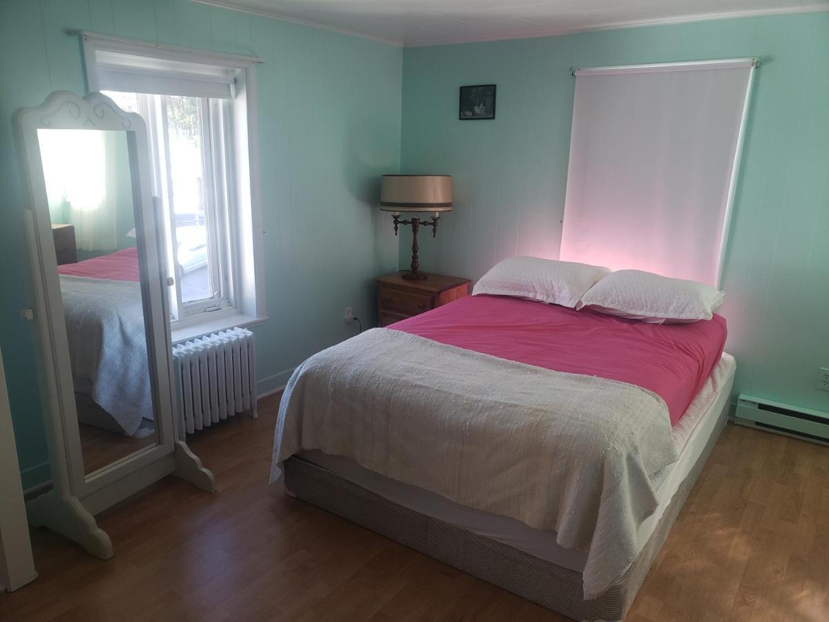 Apartament La Joie De Vivre Trois-Pistoles Zewnętrze zdjęcie